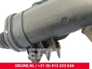 Volkswagen Crafter Filler pipe adblue tank O303704 photo 3