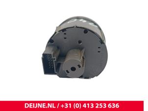 Volkswagen Caddy Light switch O303706 photo 3