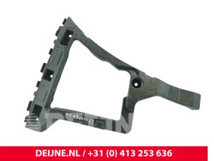Lynk & Co 01 Bumpersteun rechts-achter O303707 foto 2