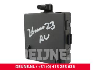 Mercedes eVito Central door locking module O303713 photo 2