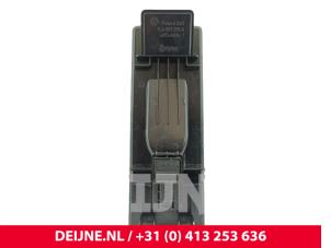 Volkswagen Transporter Electric window switch O303714 photo 2
