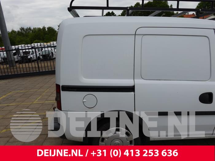 Opel Combo Stoßstangenecke rechts hinten O303738