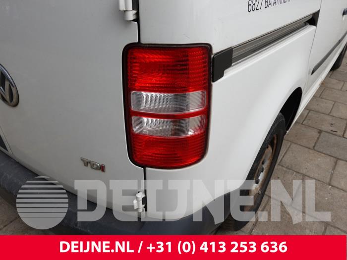 Volkswagen Caddy Rücklicht rechts O303810