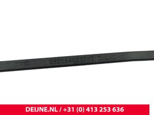 Iveco New Daily Scheibenwischerarm-Set O303864 foto 3