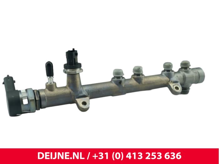 Gebruikte Injector brug Ford Transit Custom 2.0 EcoBlue 110 Prijs € 121,00 Inclusief btw aangeboden door van Deijne Onderdelen Uden B.V.