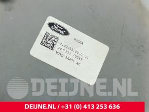 Ford Transit Custom Vacuum pump (diesel) O303962 photo 3