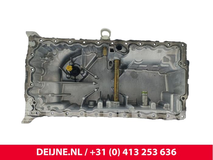 Gebruikte Carterpan Volvo V60 I (FW/GW) 2.4 D6 20V Plug-in Hybrid AWD Prijs € 300,00 Margeregeling aangeboden door van Deijne Onderdelen Uden B.V.