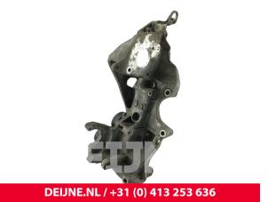 Volkswagen Transporter Aircopomp Steun O303980 foto 3