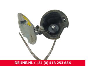 Opel Combo Tankklappe O304010 foto 2