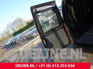 Volkswagen Caddy Minibus/van rear door O304027 photo 2