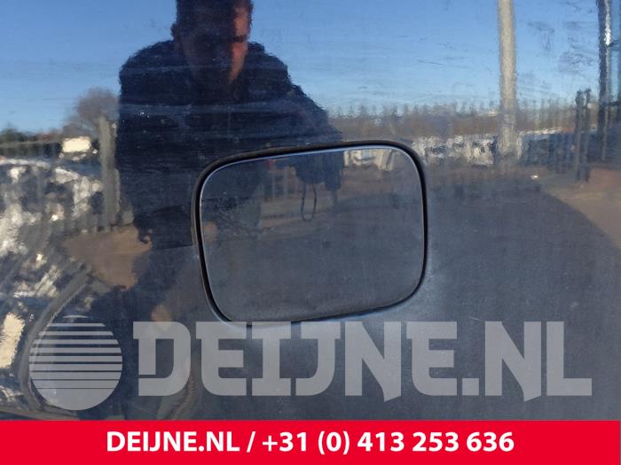 Volkswagen Caddy Tankklappe O304068