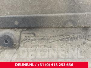 Lynk & Co 01 Schutzblech Boden O304074 foto 2