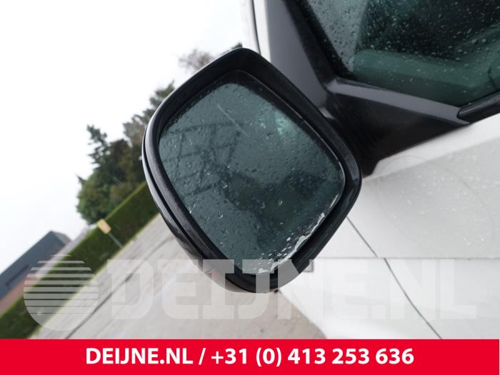 Volkswagen Transporter Buitenspiegel links O304124