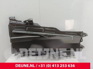 Iveco New Daily Scherm links-voor O9990003287 foto 4