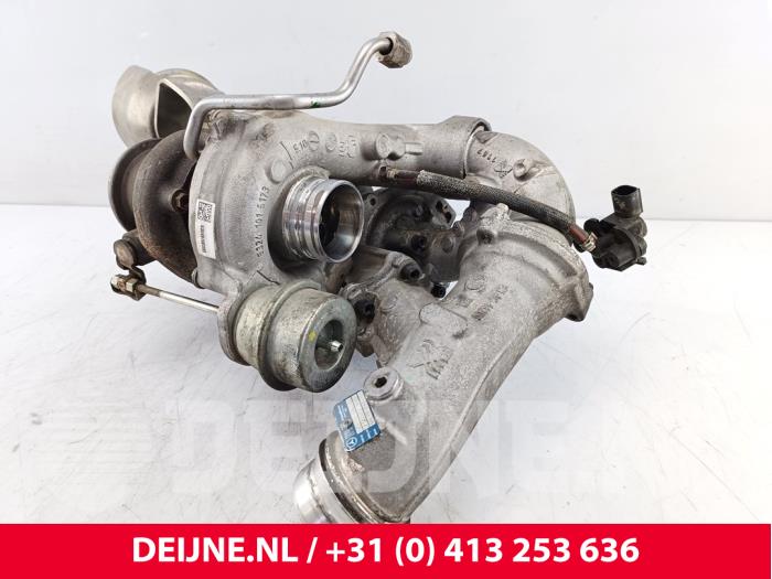 Mercedes V-Klasse Turbo O304176