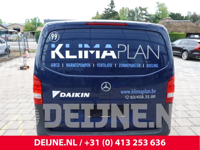 Mercedes Vito Heckklappe O304199