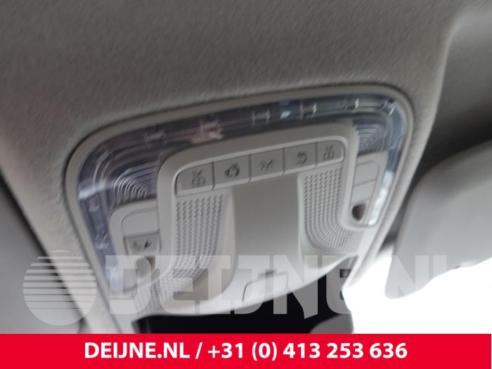 Mercedes Vito Innenbeleuchtung vorne O304205