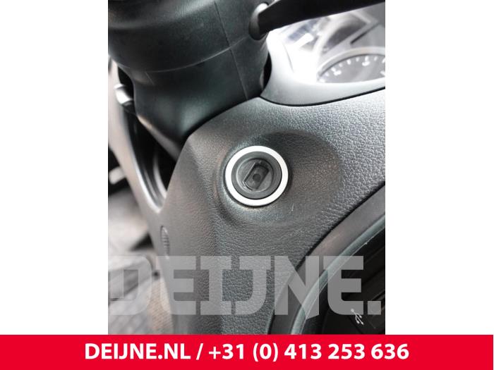 Mercedes Vito Zündschloss+Schlüssel O304221