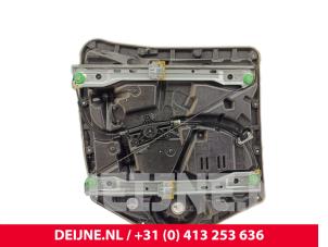Mercedes Vito Ruitmechaniek 2Deurs links-voor O304247 foto 3