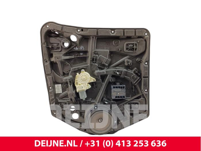 Mercedes Vito Fenstermechanik 2-türig rechts vorne O304252