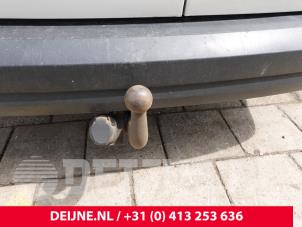 Volkswagen Caddy Anhängerkupplung O304515 foto 2