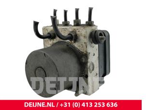 Iveco New Daily ABS Pumpe O304556 foto 2