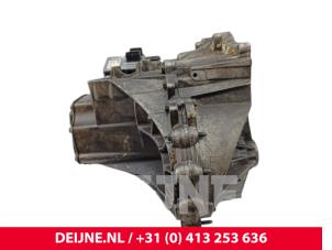 Citroen Berlingo Gearbox O304619 photo 3