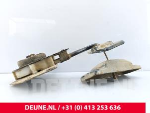 Maxus eDeliver 9 Aufhängemechanik Reserverad O304621 foto 2