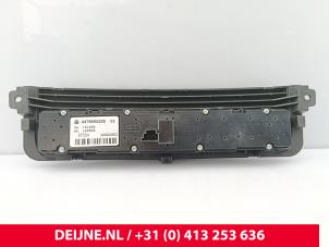 Mercedes Vito Paniekverlichtings Schakelaar O304624 foto 2