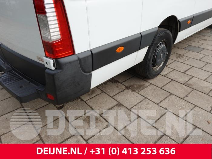Opel Movano Stoßstangenecke rechts hinten O304646