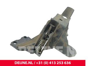 Opel Movano Kupplungspedal O304681 foto 3