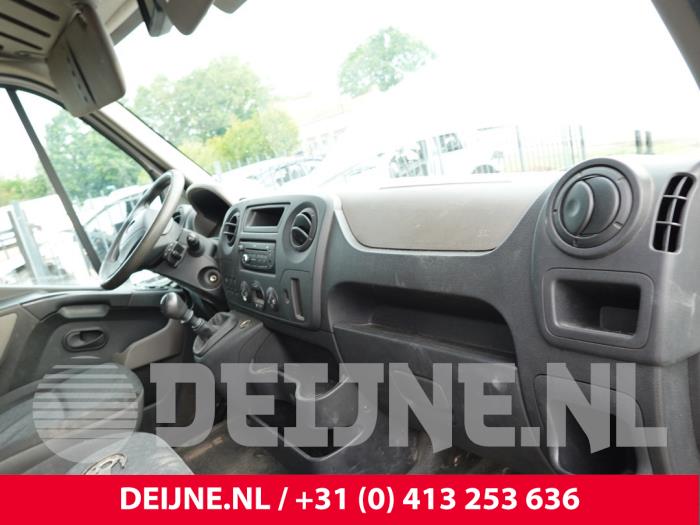 Opel Movano Handschuhfach O304652