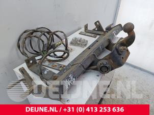 Opel Movano Trekhaak O304734 foto 2
