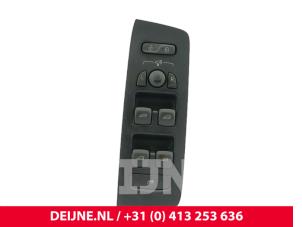 Volvo V40 Electric window switch O304771 photo 2
