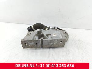 Mercedes Sprinter Motorsteun O304780 foto 3