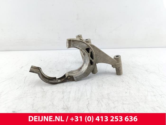 Mercedes Sprinter Stützlager rechts vorne O304781
