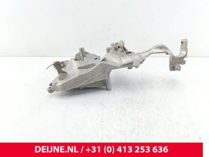 Mercedes Sprinter Klimapumpe Stütze O304782 foto 2