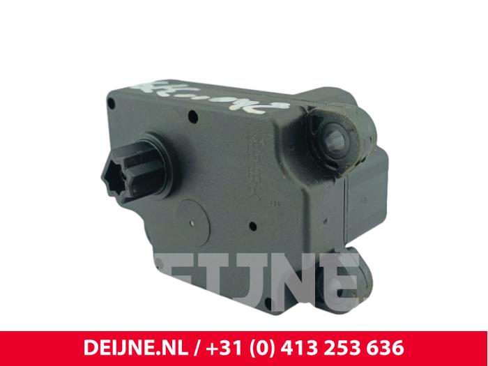 Volvo V40 Heater valve motor O304785