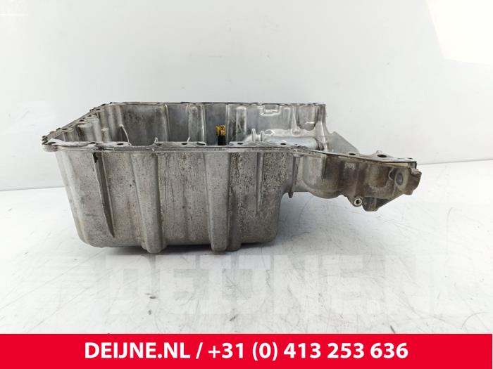 Gebruikte Carterpan Mercedes Sprinter 3t (910.6) 211 CDI 2.1 D FWD Prijs € 471,90 Inclusief btw aangeboden door van Deijne Onderdelen Uden B.V.