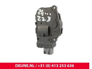 Volvo V40 Heizventil Motor O304798 foto 2