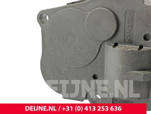 Volvo V40 Heizventil Motor O304804 foto 3