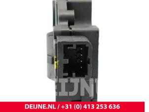 Volvo V40 Heizventil Motor O304805 foto 3
