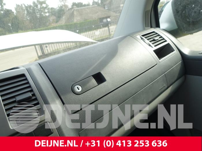 Volkswagen Transporter Dashboardkastje O304834