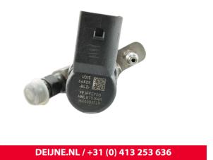 Renault Master Einspritzdüse (Diesel) O304929 foto 2