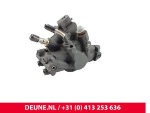 Renault Master Mechanical fuel pump O305040 photo 3