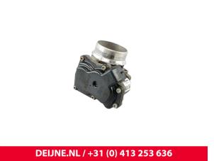 Renault Master Gasklephuis O305044 foto 2