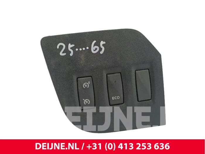 Nissan NV400 Tempomat Bedienung O305076
