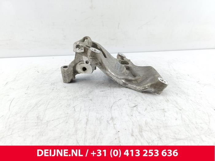 Volkswagen Crafter Aircopomp Steun O305100