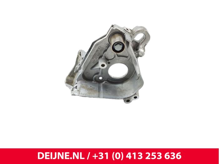 MAN TGE Steun dieselpomp O305102