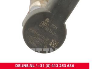 Volkswagen Transporter Einspritzdüse (Einspritzer) O305128 foto 3